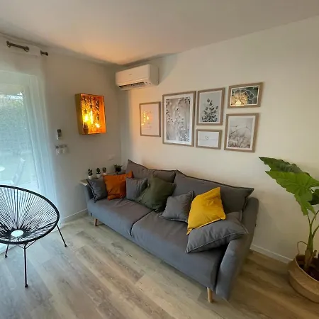 Holiday home Ty
